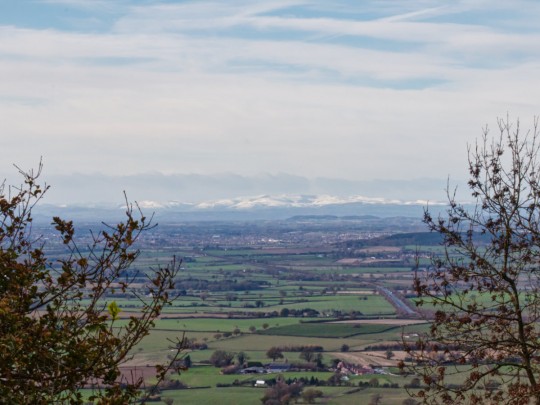 All around the Wrekin Banner