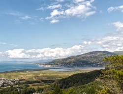 Views above Barmouth - Dinas Oleu