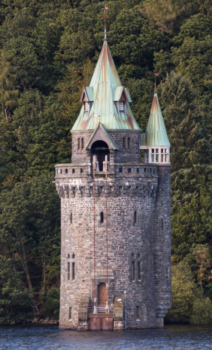 The gorgeous tower at Lake Vyrnwy