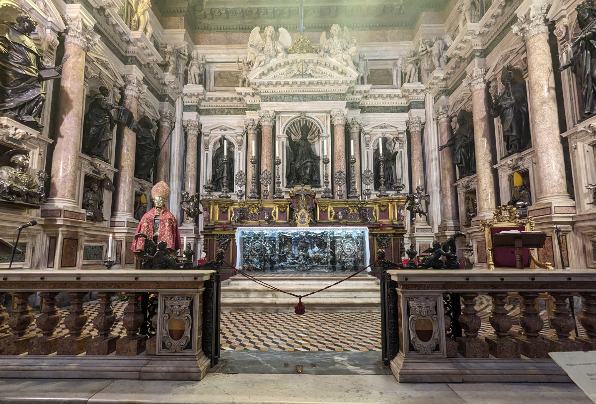 The alter at the Royal Chapel of the Treasure of San Gennaro