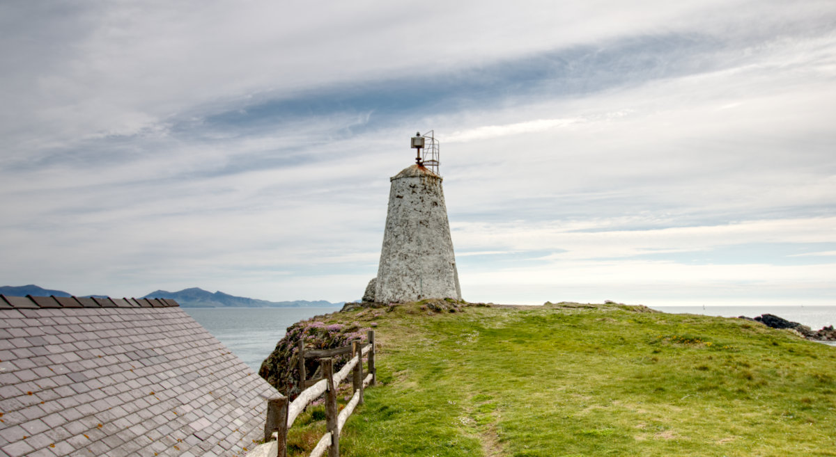 Twr Bach and the roof of the lighthouse building